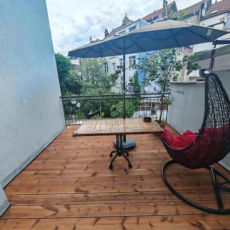 Entire Modern Studio With Terrace - North Station Брюксел Екстериор снимка